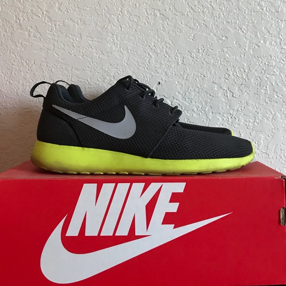 Nike Rosherun - Picture 2 of 2